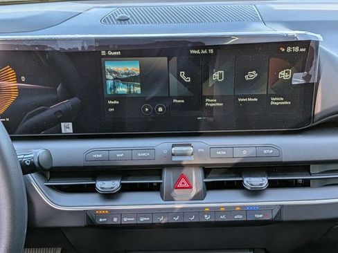 New 2026 Kia K4 FWD image 18