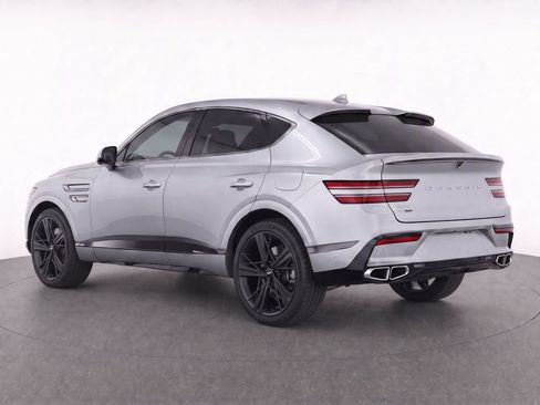 Used 2025 Genesis GV80 3.5T e-SC AWD/4WD image 3