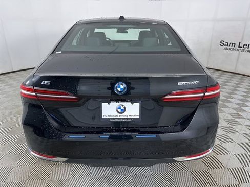 Used 2024 BMW i5 eDrive40i w/ Premium Package image 20
