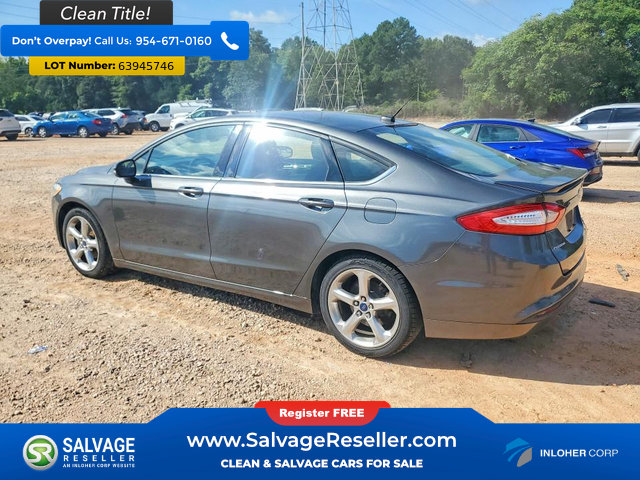 Used 2016 Ford Fusion SE w/ Equipment Group 201A FWD image 3