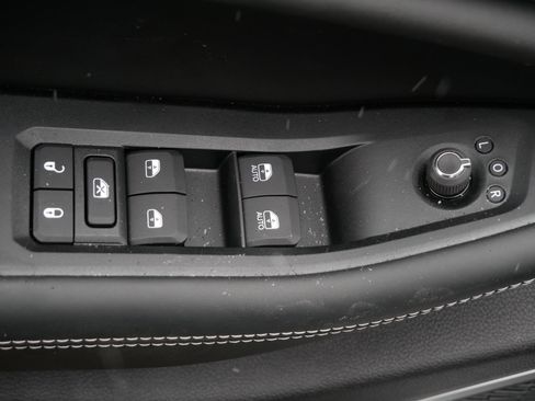 New 2026 Jeep Grand Cherokee Limited Reserve image 13