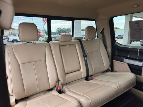 Used 2021 Ford F250 Lariat w/ Lariat Value Package AWD/4WD image 36