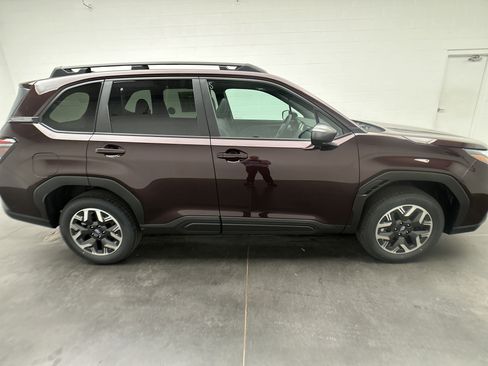 New 2026 Subaru Forester Premium AWD/4WD image 9