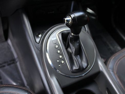 Used 2011 Kia Sportage EX w/ Navigation Pkg image 12