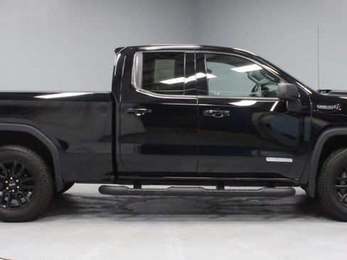 Used 2023 GMC Sierra 1500 Elevation AWD/4WD image 11