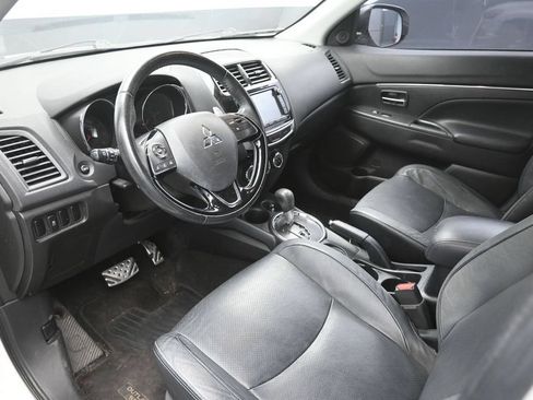 Used 2017 Mitsubishi Outlander Sport SEL FWD image 18