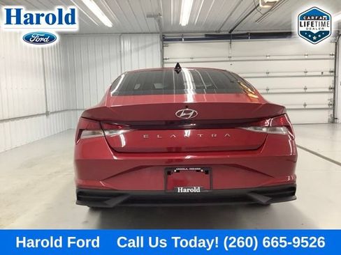 Used 2021 Hyundai Elantra SEL FWD image 5