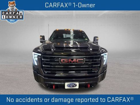 Used 2025 GMC Sierra 2500 AT4 w/ AT4 Preferred Package AWD/4WD image 2