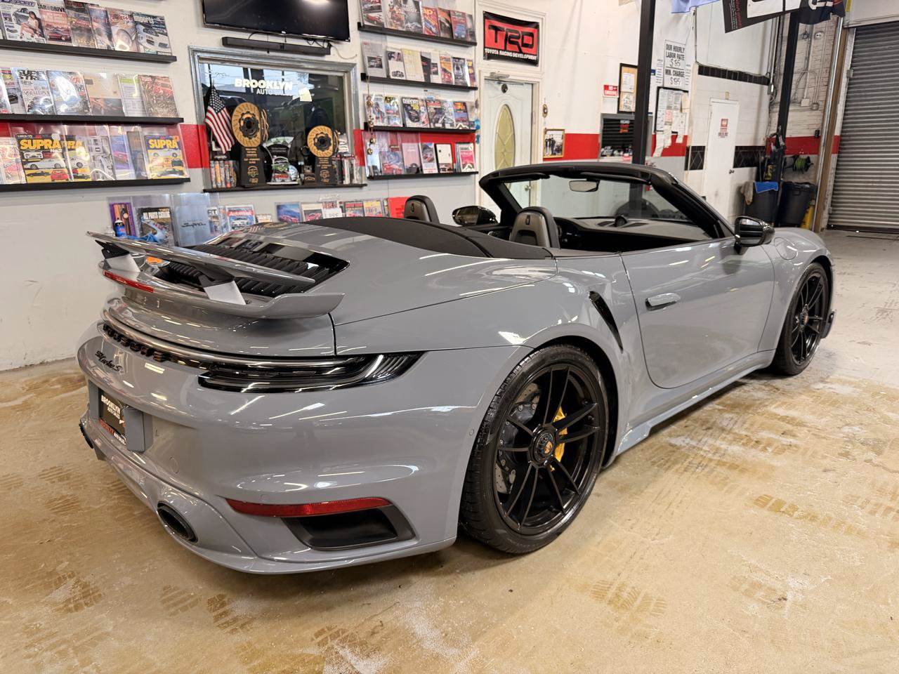 Used 2023 Porsche 911 Turbo S AWD/4WD image 8