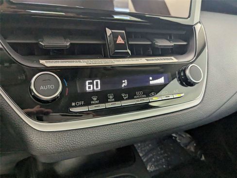 Certified 2024 Toyota Corolla LE FWD image 21
