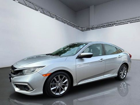 Used 2019 Honda Civic EX image 11