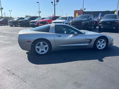 Used 1999 Chevrolet Corvette Coupe w/ Memory Pkg image 6