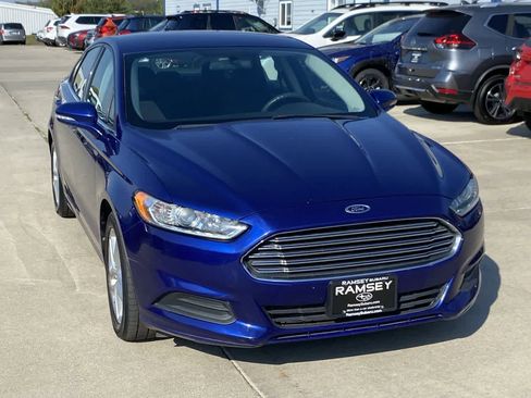 Used 2013 Ford Fusion SE image 8