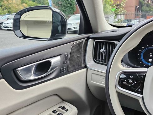 Certified 2023 Volvo XC60 T8 Plus w/ Climate Package image 31