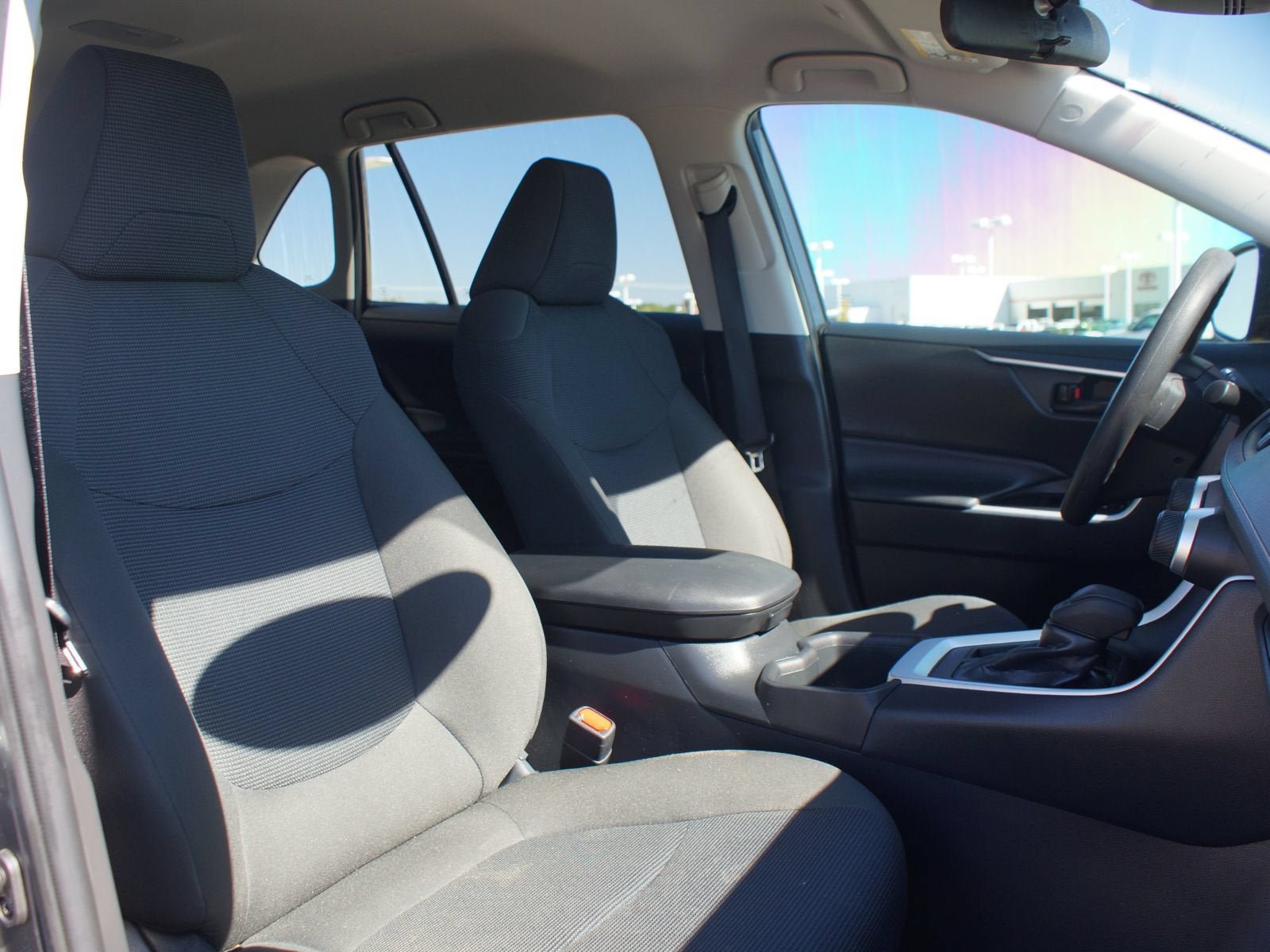 Used 2024 Toyota RAV4 LE FWD image 21