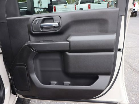 Used 2026 Chevrolet Silverado 2500 Custom w/ Custom Value Package AWD/4WD image 21