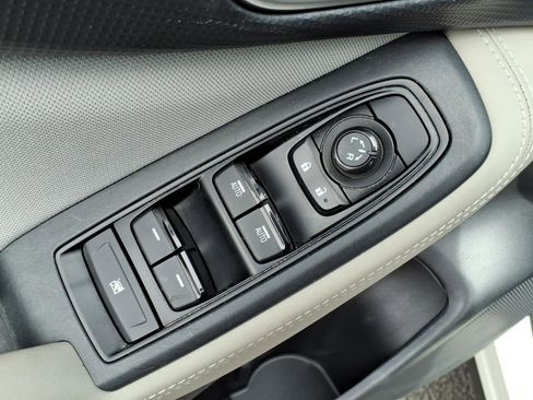 Used 2022 Subaru Forester Premium image 26