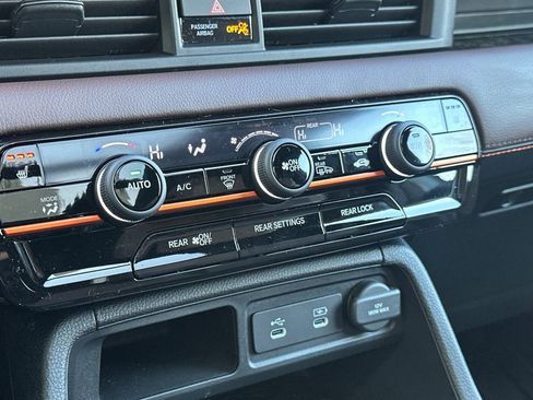 New 2026 Honda Pilot TrailSport image 18