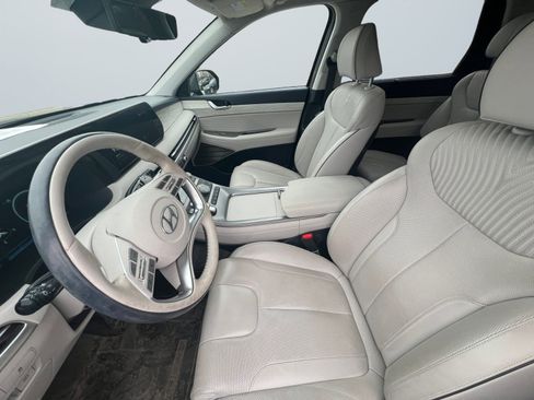 Used 2023 Hyundai Palisade Calligraphy image 11