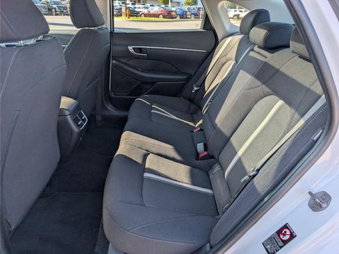 Used 2023 Hyundai Sonata SEL w/ Convenience Package FWD image 13