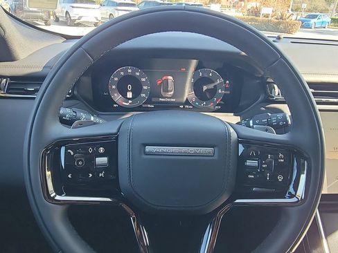 New 2026 Land Rover Range Rover Velar Dynamic SE AWD/4WD image 29