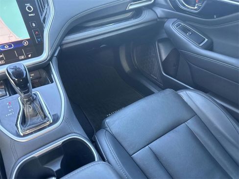 Used 2020 Subaru Outback Limited w/ Popular Package #2 image 16