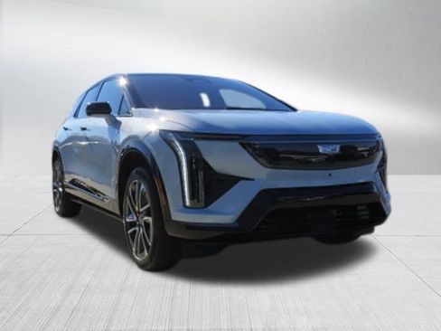 New 2026 Cadillac Optiq Sport 2 image 9