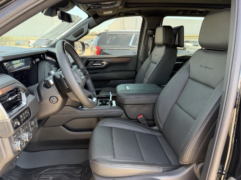 New 2027 GMC Yukon Denali w/ Denali Reserve Package AWD/4WD image 23
