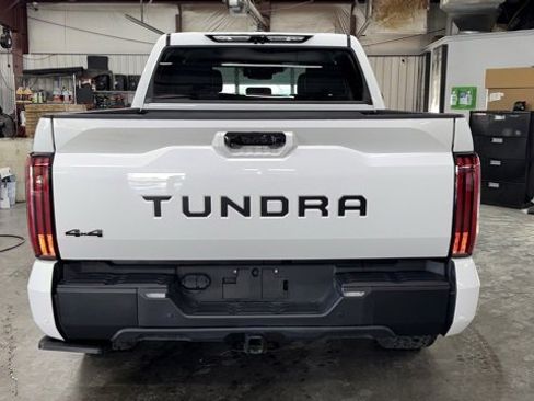 Used 2024 Toyota Tundra Limited image 7
