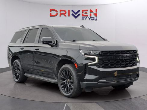 Used 2023 Chevrolet Tahoe RST w/ Luxury Package AWD/4WD image 7