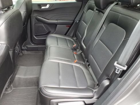 Certified 2022 Ford Escape SEL AWD/4WD image 18