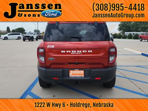 Used 2022 Ford Bronco Sport Big Bend w/ Convenience Package AWD/4WD image 10