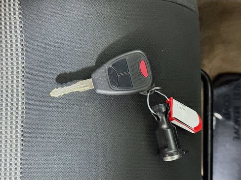 Used 2017 Jeep Compass Sport w/ Power Value Group image 29