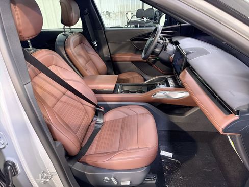 New 2026 Lincoln Nautilus Reserve AWD/4WD image 29