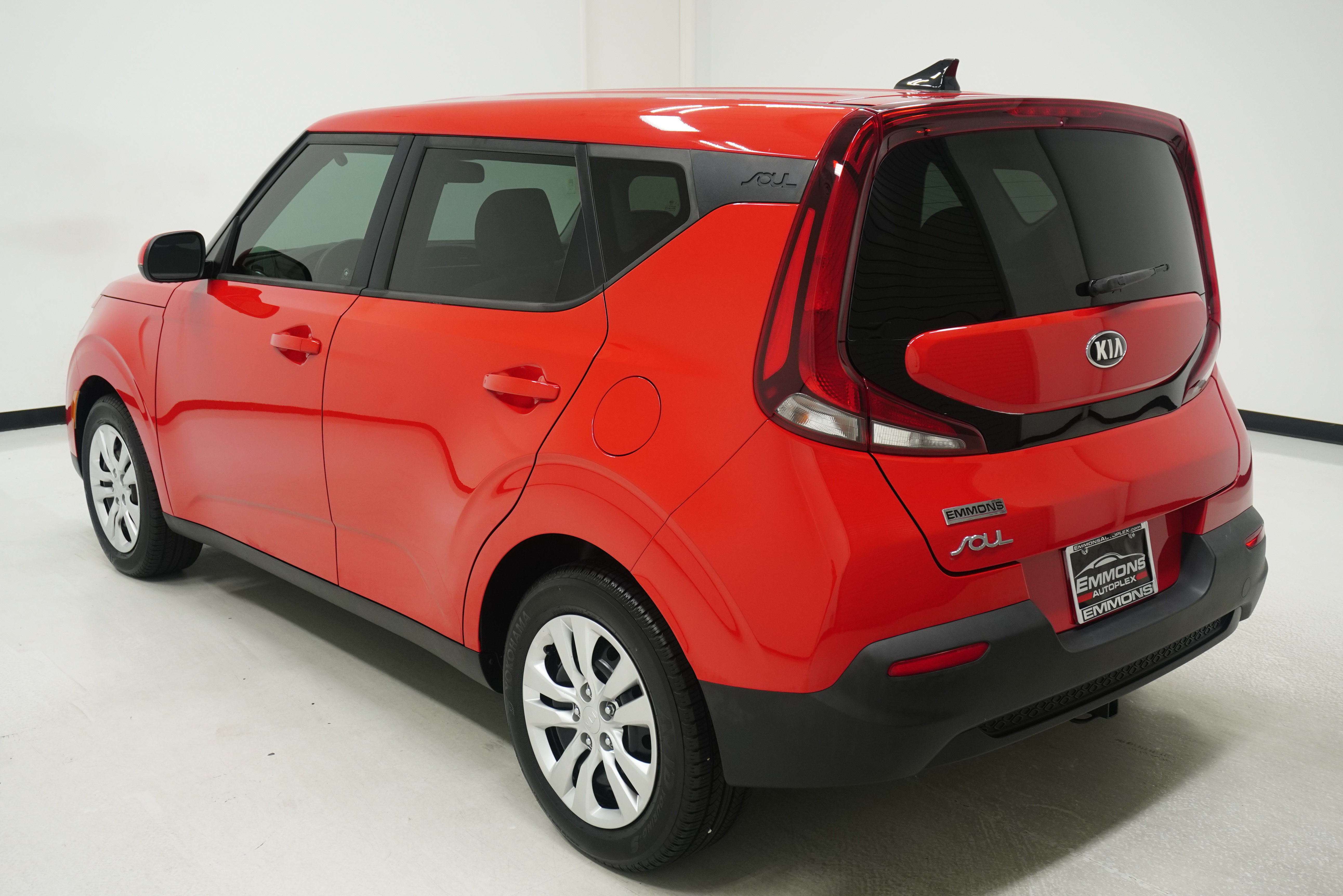 Used 2020 Kia Soul LX FWD image 6