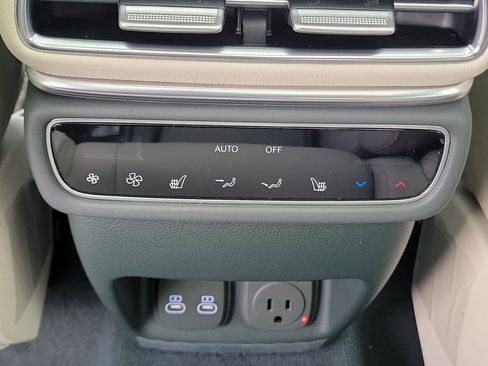 New 2026 Genesis GV80 2.5T Prestige AWD/4WD image 8