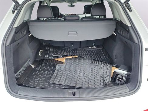 Certified 2023 Audi Q5 2.0T Premium w/ Convenience Package image 36