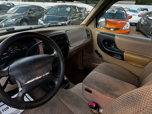Used 1998 Ford Ranger Splash image 11