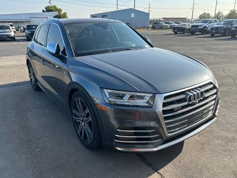 Used 2018 Audi SQ5 Prestige w/ Prestige Package AWD/4WD image 2