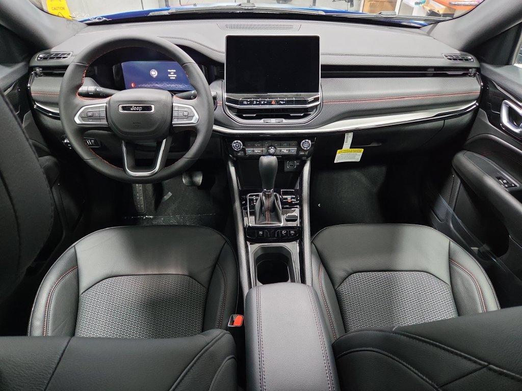 New 2026 Jeep Compass Trailhawk AWD/4WD image 16
