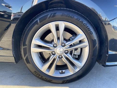 Used 2018 Hyundai Sonata SEL w/ Tech Package 02 image 7