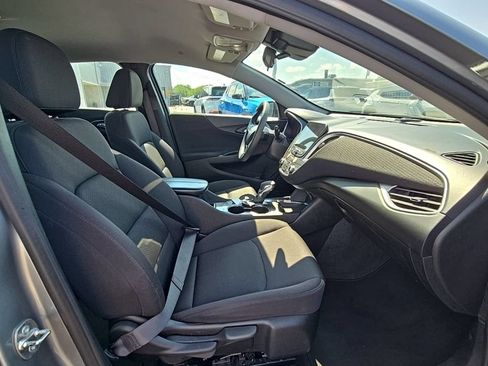 Used 2024 Chevrolet Malibu LT FWD image 38