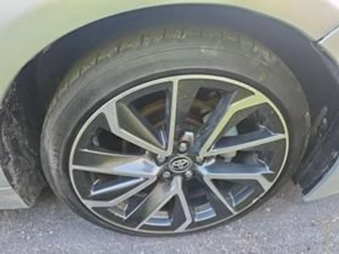 Used 2022 Toyota Corolla SE FWD image 6