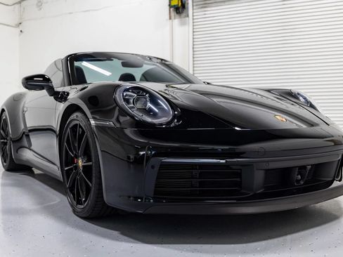 Used 2020 Porsche 911 Carrera S RWD image 28