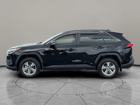 Certified 2025 Toyota RAV4 XLE w/ Convenience Package AWD/4WD image 3