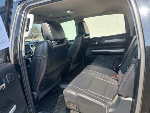 Used 2018 Toyota Tundra Platinum image 11
