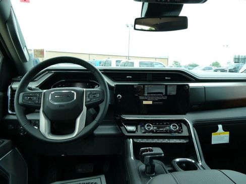 New 2026 GMC Sierra 1500 Denali AWD/4WD image 16