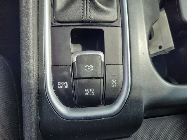 Used 2019 Hyundai Santa Fe SEL FWD image 33