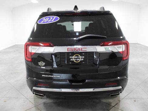 Used 2021 GMC Acadia Denali w/ Denali Technology Package FWD image 8
