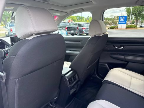 Used 2024 Honda CR-V EX image 21